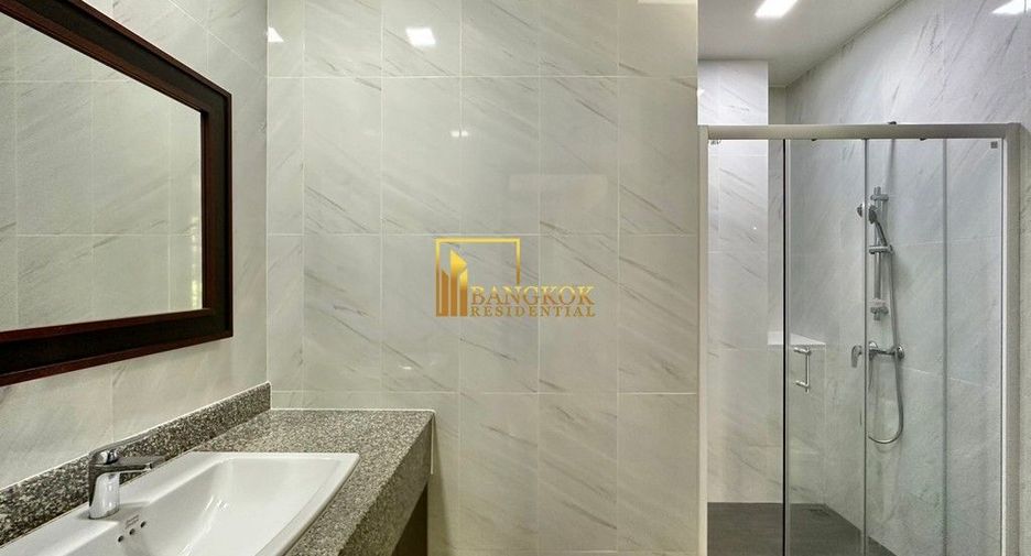 Reihenhaus zur Miete mit 3 Zimmer in Watthana, Bangkok