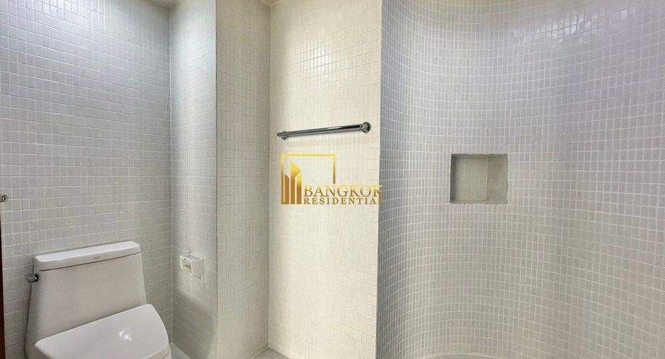 Reihenhaus zur Miete mit 3 Zimmer in Watthana, Bangkok