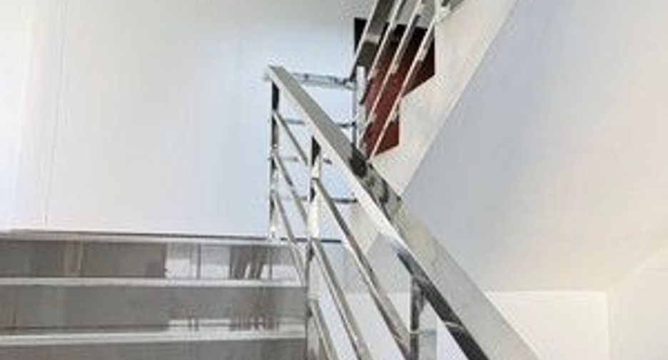 For sale 60 bedrooms apartment in Lat Krabang, Bangkok