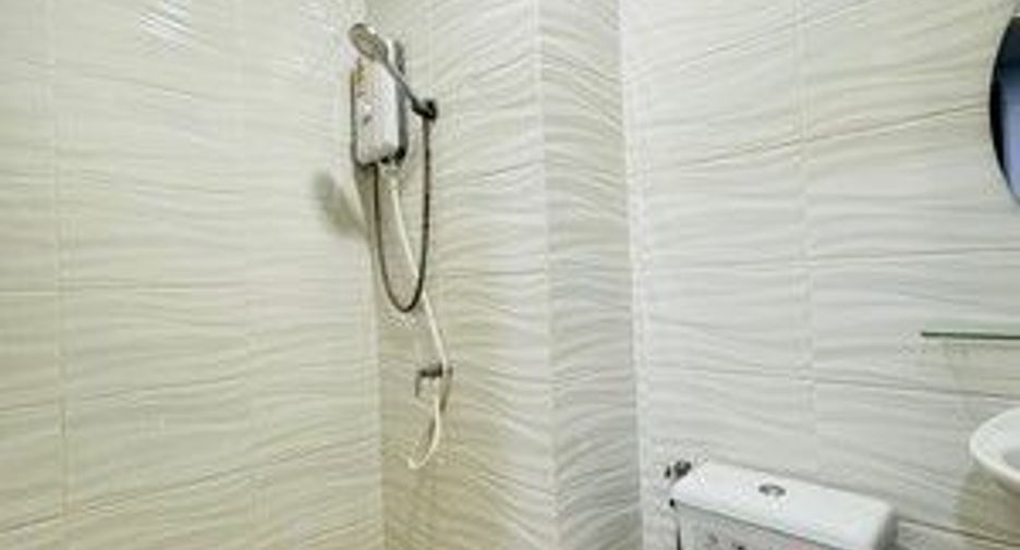 For sale 60 bedrooms apartment in Lat Krabang, Bangkok