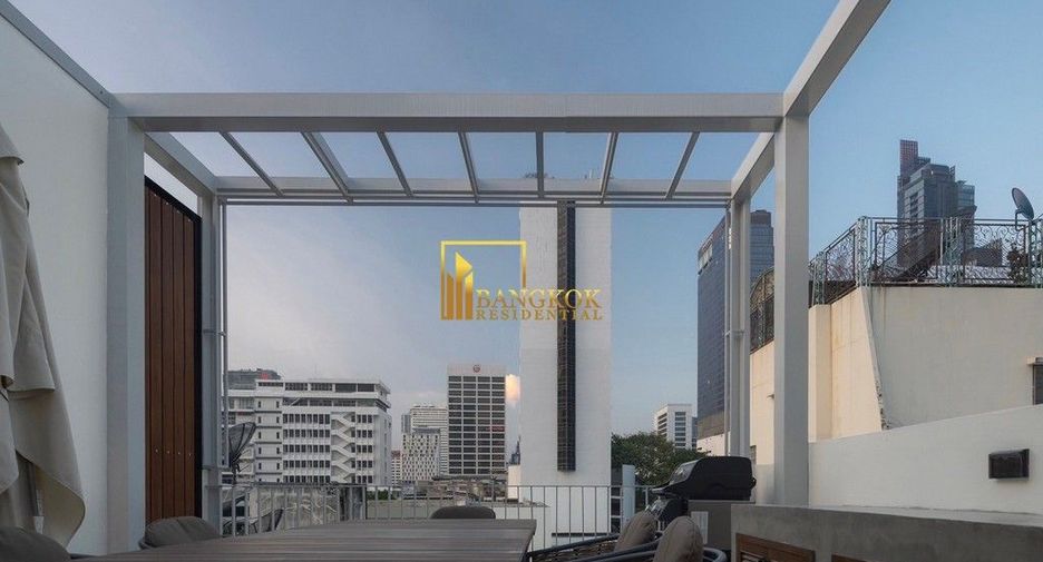 Reihenhaus zur Miete mit 3 Zimmer in Bang Rak, Bangkok