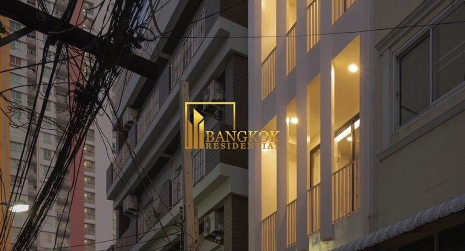 Reihenhaus zur Miete mit 3 Zimmer in Bang Rak, Bangkok