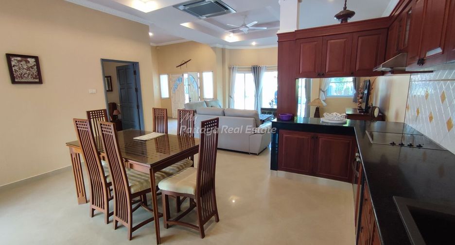 Haus zum Kauf mit 3 Zimmer in Bang Lamung, Chonburi