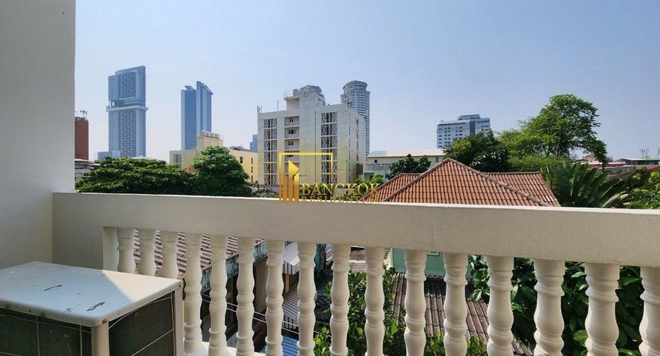 Reihenhaus zur Miete mit 5 Zimmer in Sathon, Bangkok