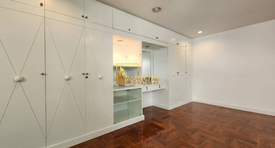 Reihenhaus zur Miete mit 5 Zimmer in Sathon, Bangkok