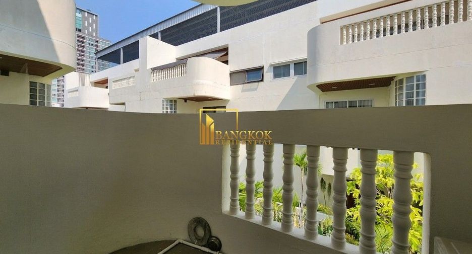 Reihenhaus zur Miete mit 5 Zimmer in Sathon, Bangkok