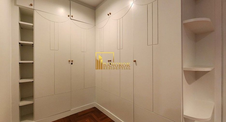 Reihenhaus zur Miete mit 5 Zimmer in Sathon, Bangkok