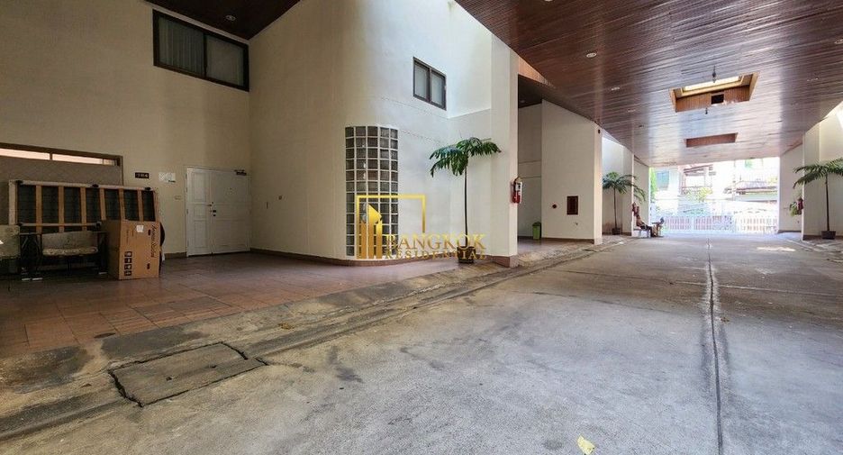Reihenhaus zur Miete mit 5 Zimmer in Sathon, Bangkok