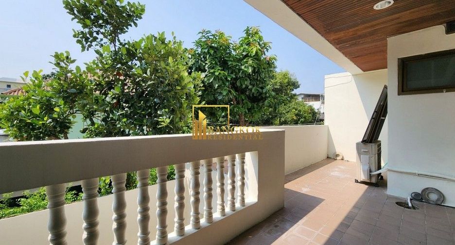 Reihenhaus zur Miete mit 5 Zimmer in Sathon, Bangkok