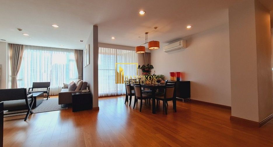 À louer 3 chambres appartement à Watthana, Bangkok