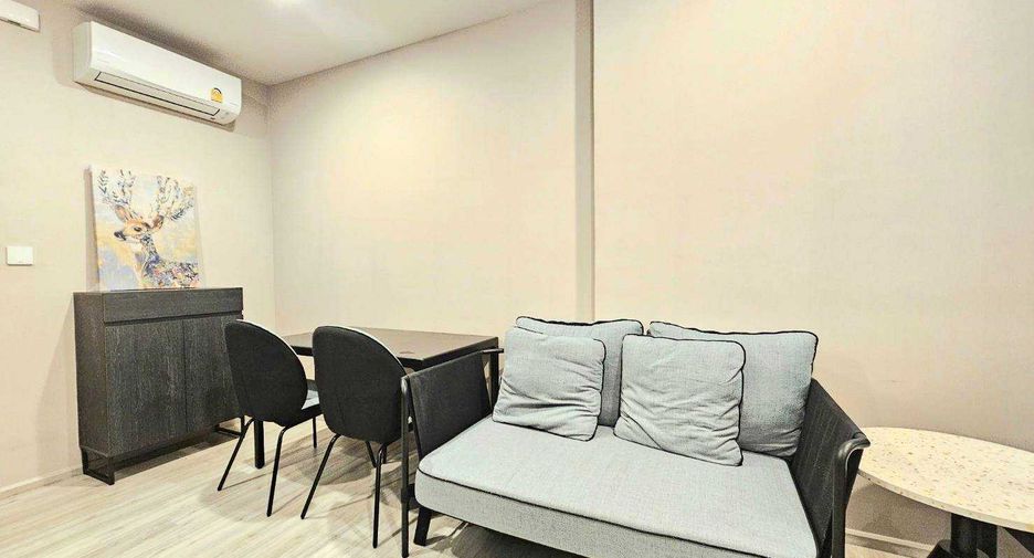 For sale 1 bed condo in Huai Khwang, Bangkok