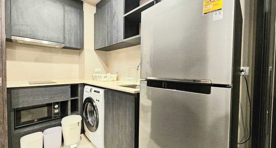 For sale 1 bed condo in Huai Khwang, Bangkok