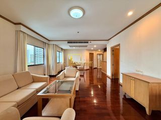 À louer 2 chambres appartement à Watthana, Bangkok