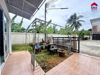 For sale 3 bed townhouse in Mueang Surat Thani, Surat Thani