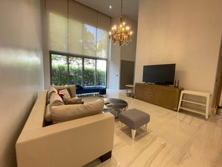 For rent 4 Beds house in Watthana, Bangkok