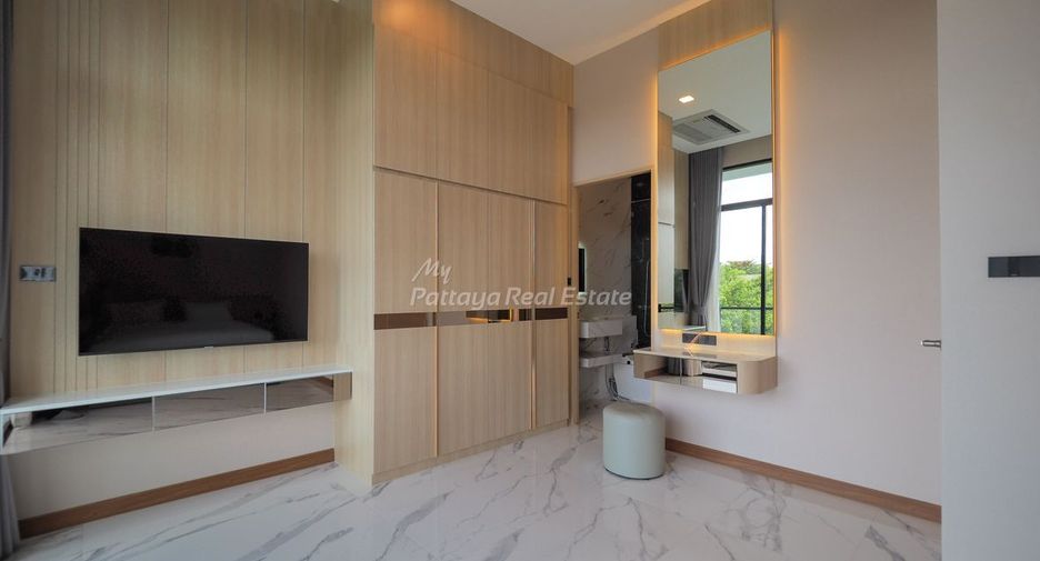 For sale 4 ベッドルーム house in Bang Lamung, Chonburi