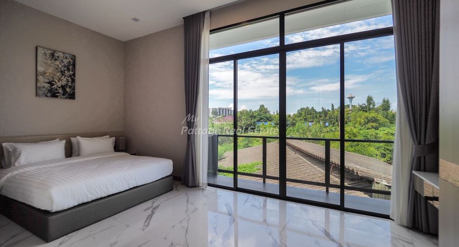 For sale 4 ベッドルーム house in Bang Lamung, Chonburi