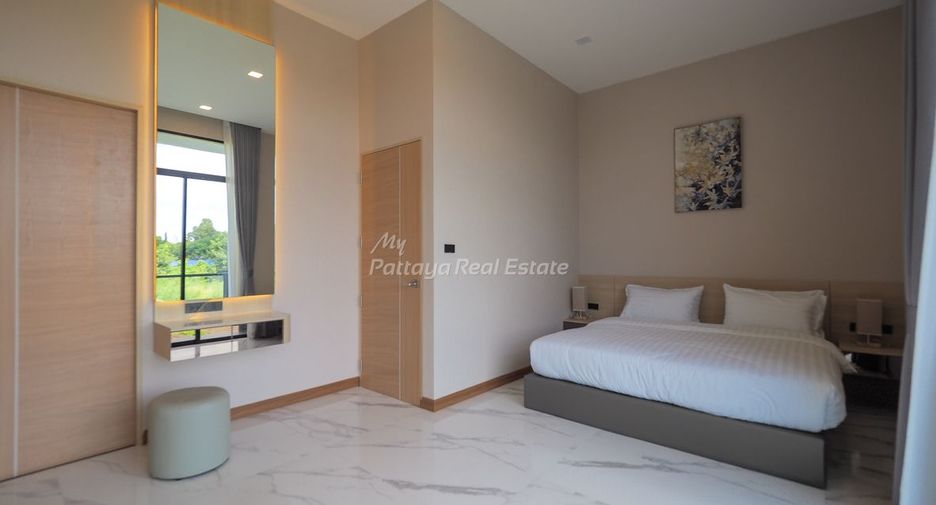For sale 4 ベッドルーム house in Bang Lamung, Chonburi