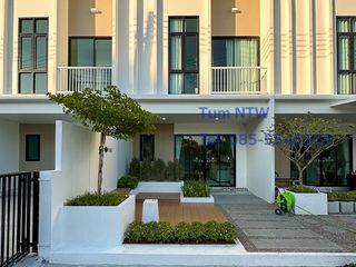 For sale 3 bedrooms townhouse in Mae Rim, Chiang Mai