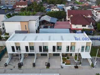 For sale 3 bedrooms townhouse in Mae Rim, Chiang Mai