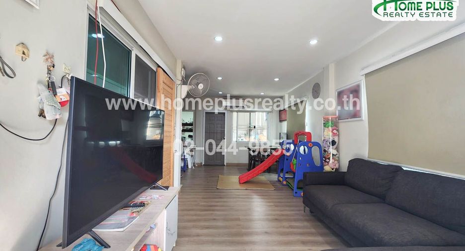 For sale 3 bedrooms townhouse in Bang Bua Thong, Nonthaburi