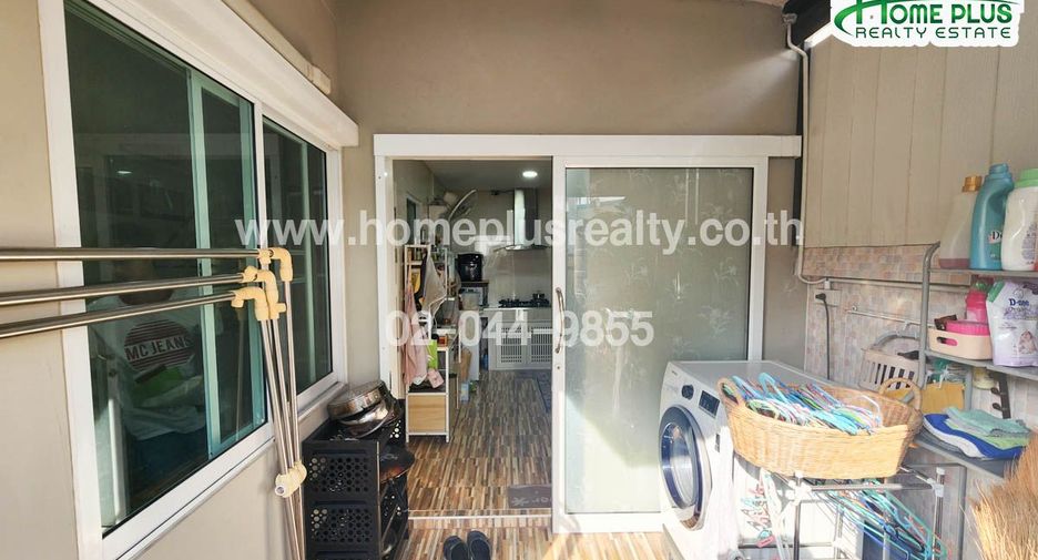 For sale 3 bedrooms townhouse in Bang Bua Thong, Nonthaburi