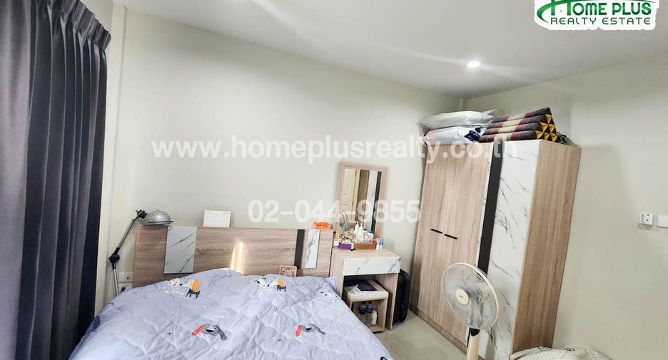 For sale 3 bedrooms townhouse in Bang Bua Thong, Nonthaburi