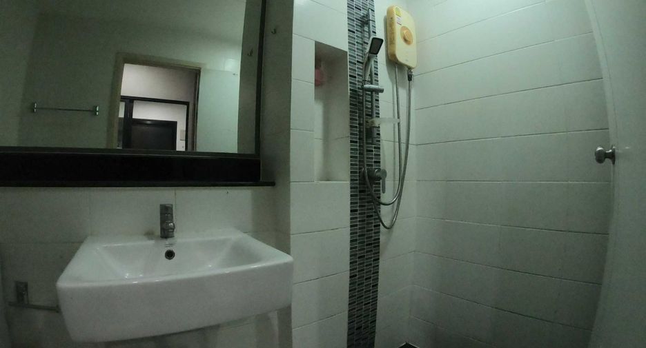 For sale 1 Beds condo in Dusit, Bangkok