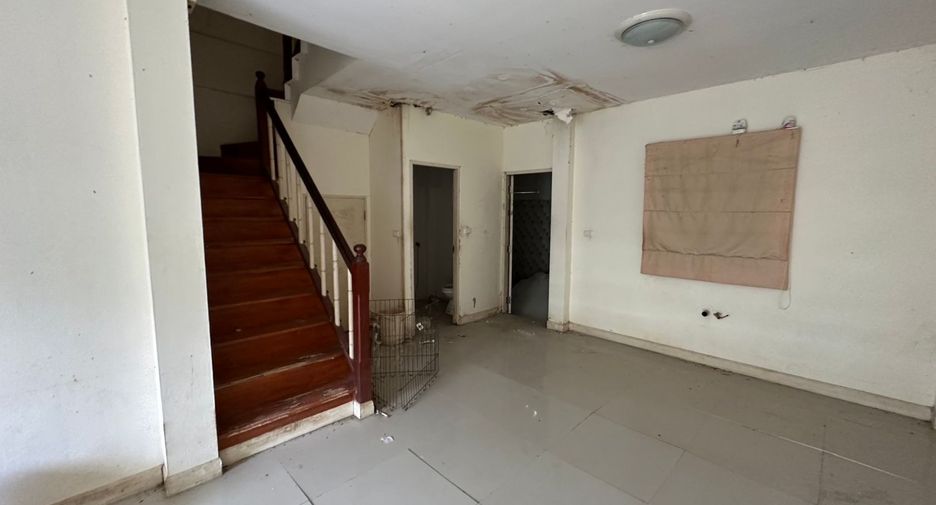 For sale スタジオ townhouse in Sai Mai, Bangkok