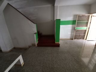 Casa adosada en venta de estudio en Bang Bon, Bangkok