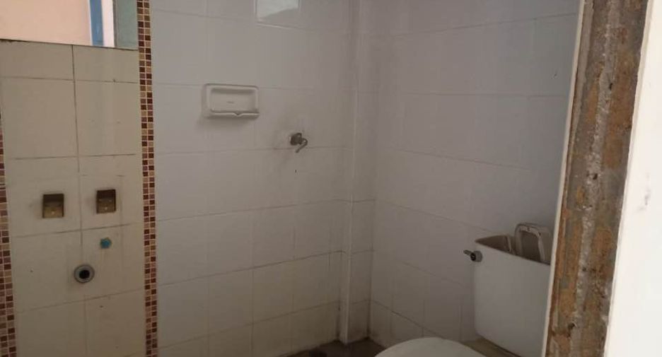 For sale studio townhouse in Nong Khaem, Bangkok