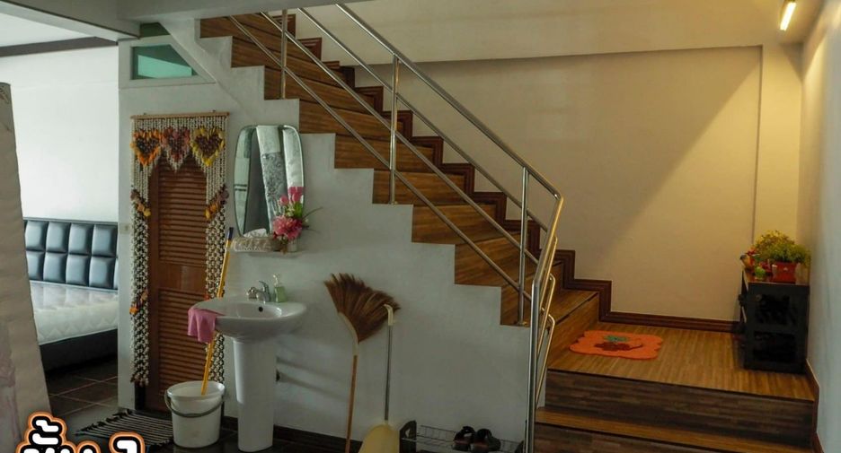 For rent そして for sale 4 ベッドルーム retail Space in Thung Khru, Bangkok