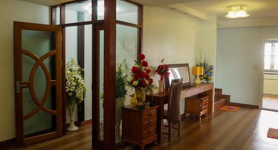 For rent そして for sale 4 ベッドルーム retail Space in Thung Khru, Bangkok