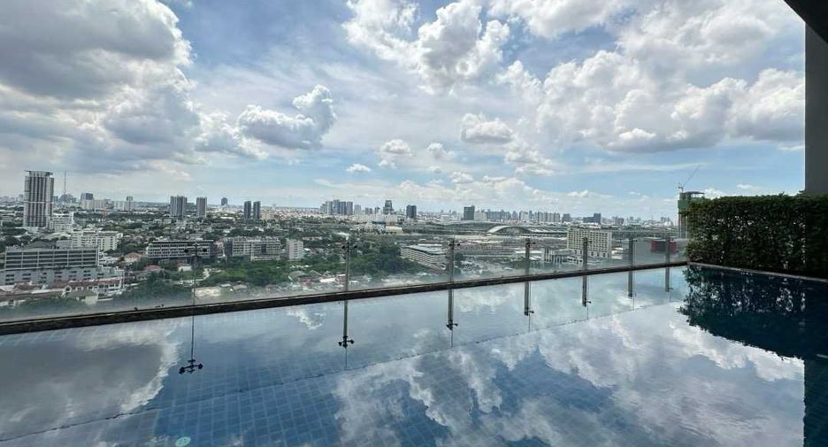 For sale 1 bed condo in Phaya Thai, Bangkok