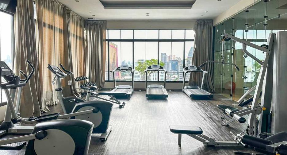 For sale 1 bed condo in Phaya Thai, Bangkok