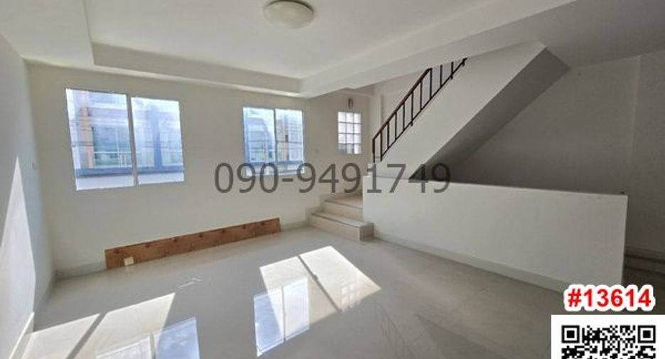 For rent 5 bedrooms retail Space in Lak Si, Bangkok