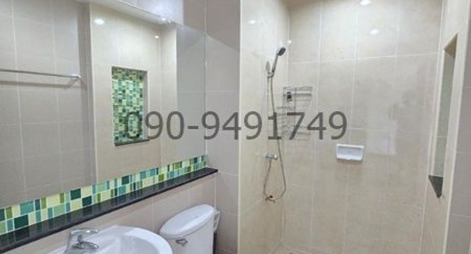 For rent 5 bedrooms retail Space in Lak Si, Bangkok
