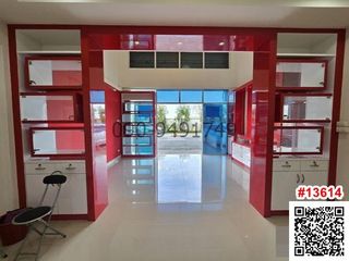 For rent 5 bedrooms retail Space in Lak Si, Bangkok
