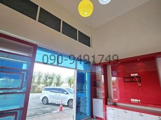 For rent 5 bedrooms retail Space in Lak Si, Bangkok