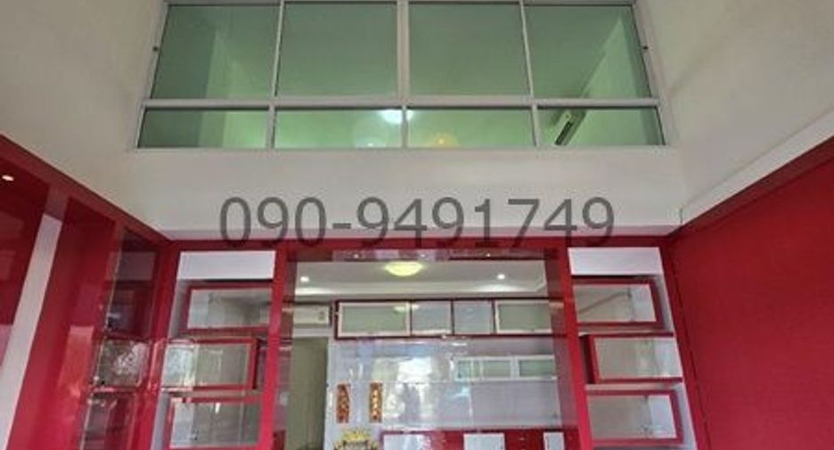 For rent 5 bedrooms retail Space in Lak Si, Bangkok