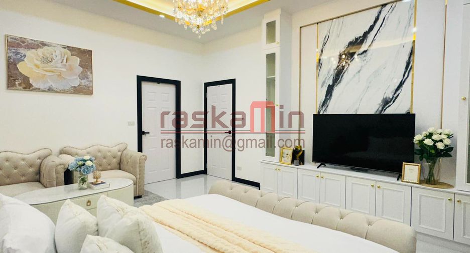 For sale 4 ベッドルーム villa in Bang Lamung, Chonburi