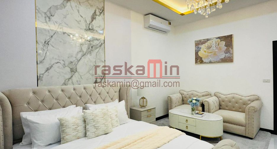 For sale 4 ベッドルーム villa in Bang Lamung, Chonburi