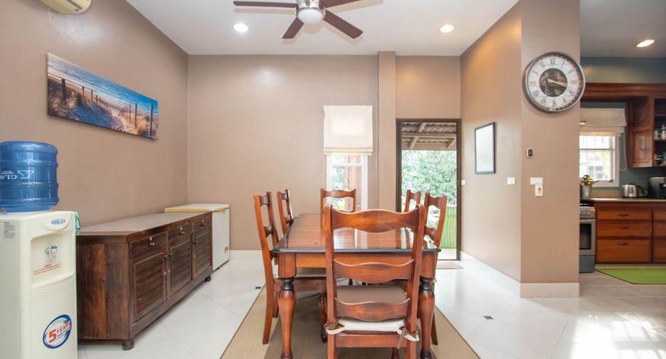 For sale 4 bedrooms house in Hang Dong, Chiang Mai