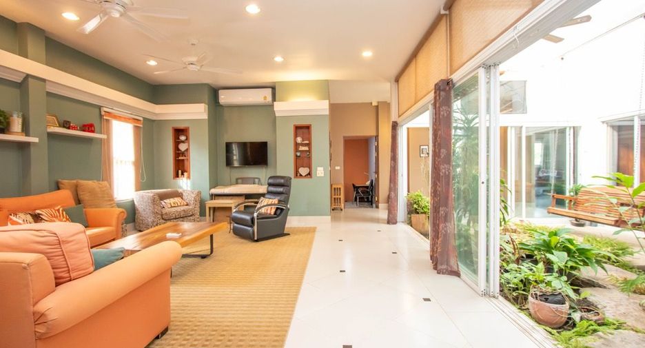 For sale 4 bedrooms house in Hang Dong, Chiang Mai