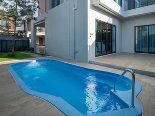 Villa en alquiler y en venta de 4 habitaciones en Hang Dong, Chiang Mai