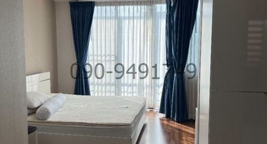 Casa adosada en alquiler de 3 habitaciones en Khan Na Yao, Bangkok