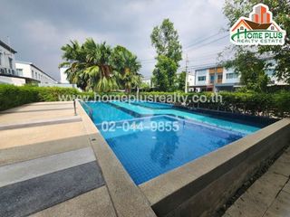 Casa adosada en venta de 3 habitaciones en Bang Bua Thong, Nonthaburi