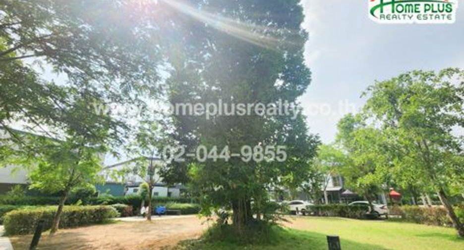 For sale 3 bedrooms townhouse in Bang Bua Thong, Nonthaburi