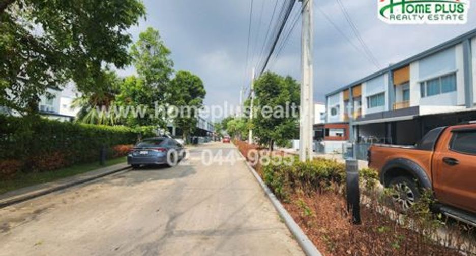 For sale 3 bedrooms townhouse in Bang Bua Thong, Nonthaburi