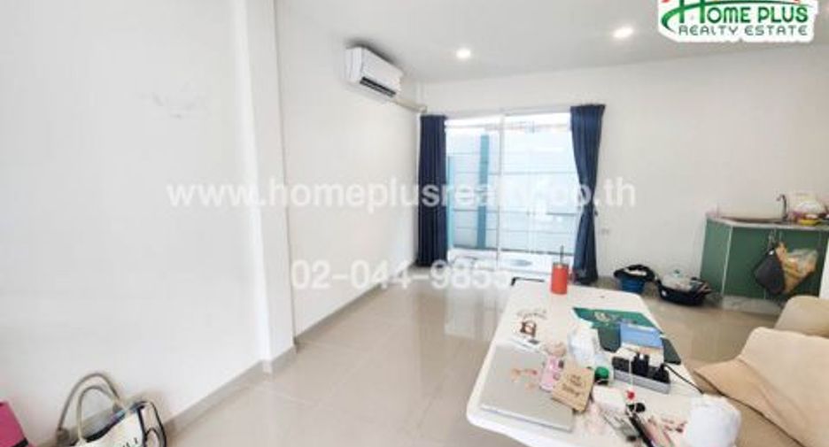 For sale 3 bedrooms townhouse in Bang Bua Thong, Nonthaburi